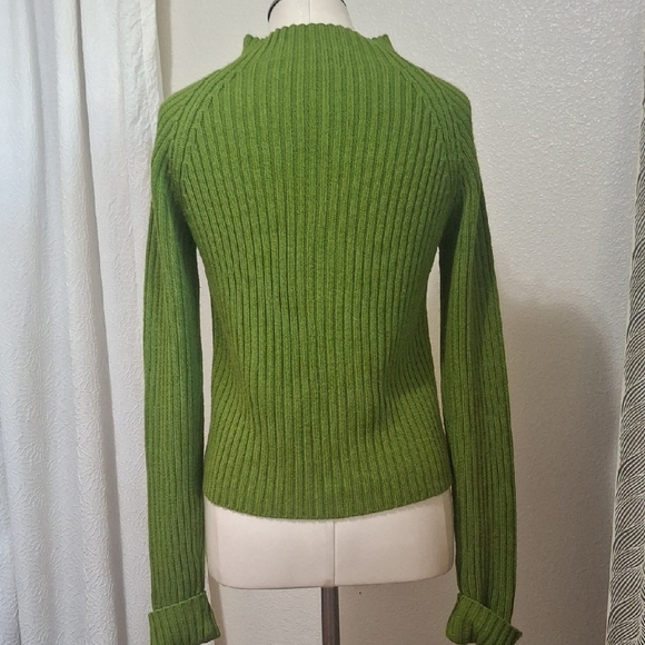 Green Ribbed Women's Mocneck Sweater Sz XS/SM - Picture 5 of 10